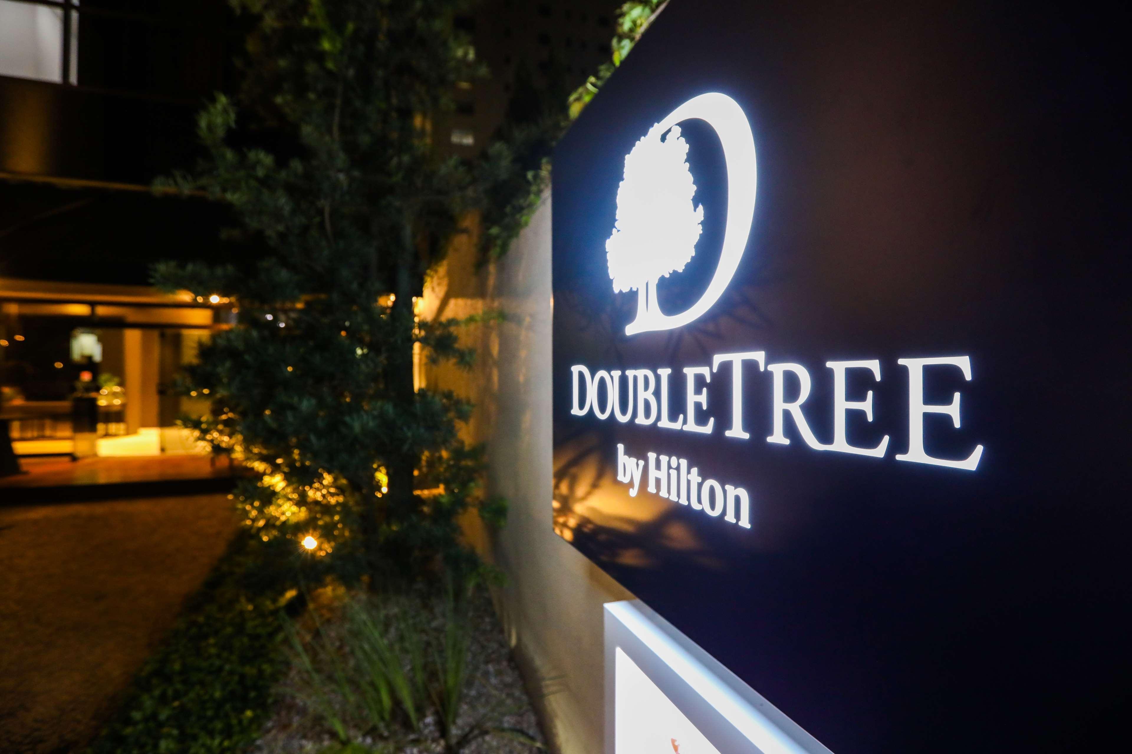 Double Tree By Hilton Sao Paulo Itaim Hotel Exterior photo DoubleTree by Hilton logo